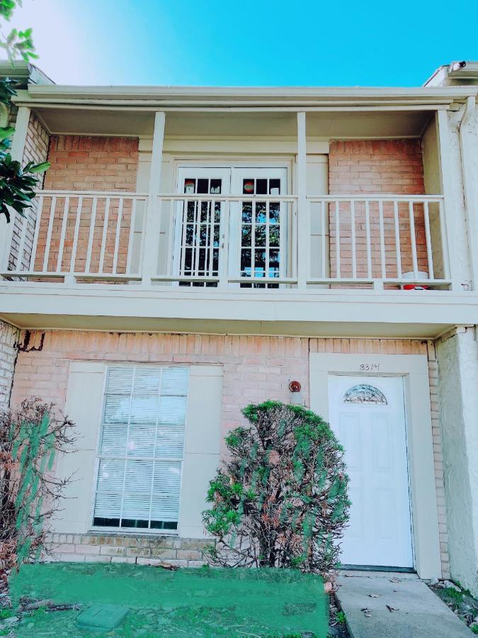 77072 New Remodeled Cute Townhome Sw هيوستن المظهر الخارجي الصورة