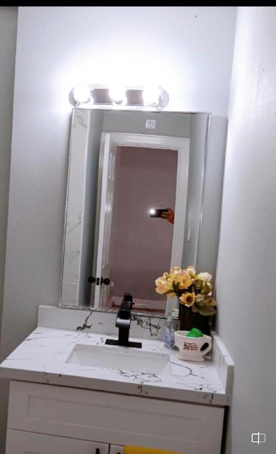 77072 New Remodeled Cute Townhome Sw هيوستن المظهر الخارجي الصورة